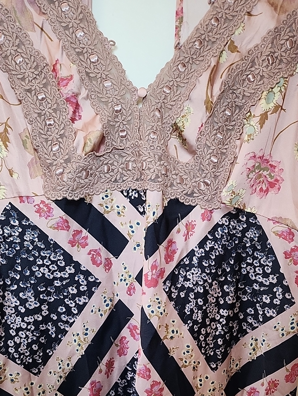 Free People Baby Doll  French Coast Mini Slip The Secret Admirer Size Large - Picture 15 of 16